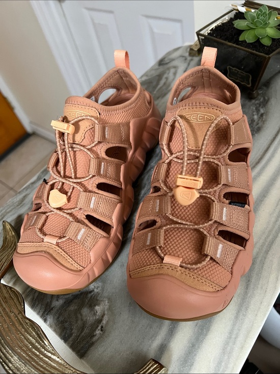 Keen Shoes - KEEN  Coral Pink Closed-Toe Sport Sandals